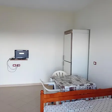 Apartment Aleksandros 1 *