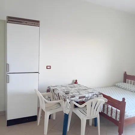 Aleksandros 1 *